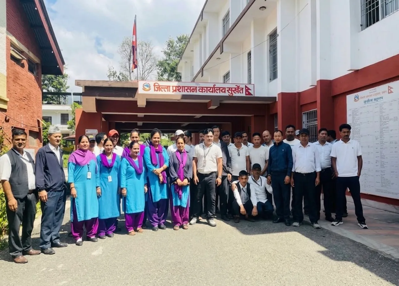 रकेट गतिको बालेन सरकार किन अल्झियो करार कर्मचारिका माग पुरा गर्न मा ,