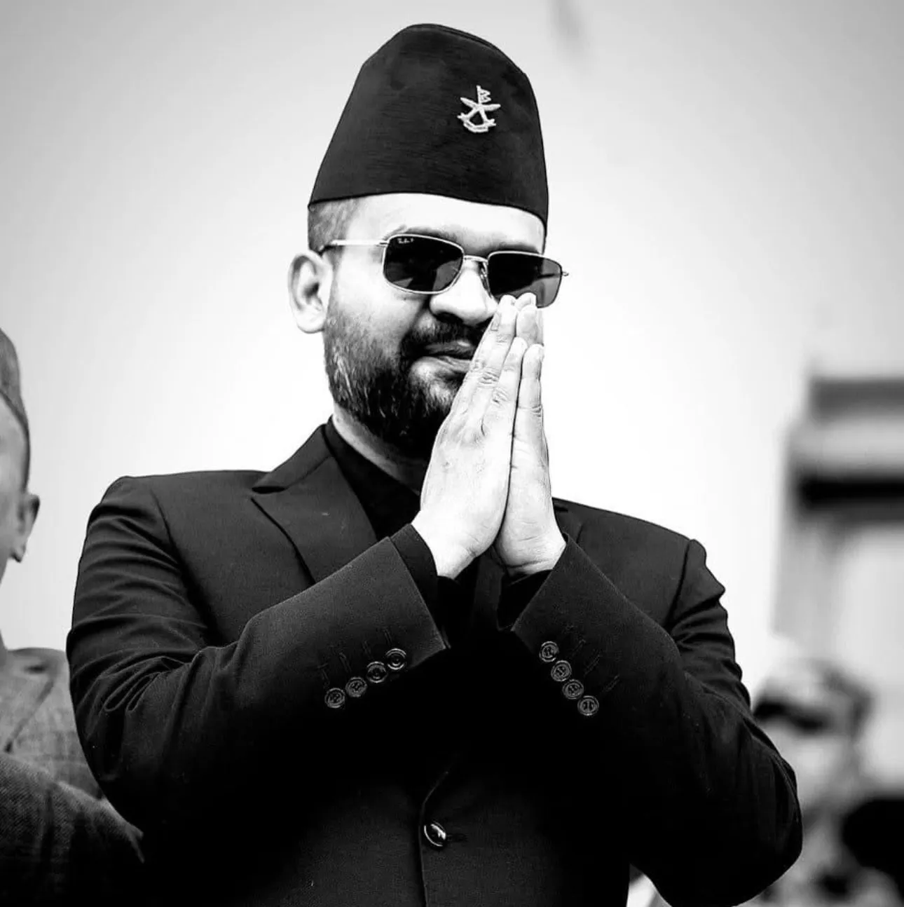 बालेन सरकारको अर्को सफलता: सात दशक पुरानो सुकुम्बासी समस्या समाधानमा ऐतिहासिक कदम, हालसम्म ५,७३७ परिवारले पाए लालपुर्जा